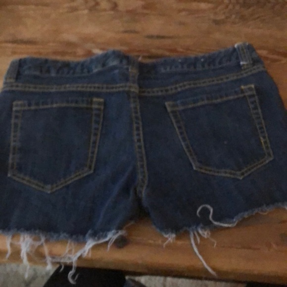 Mossimo jean shorts - Picture 2 of 2